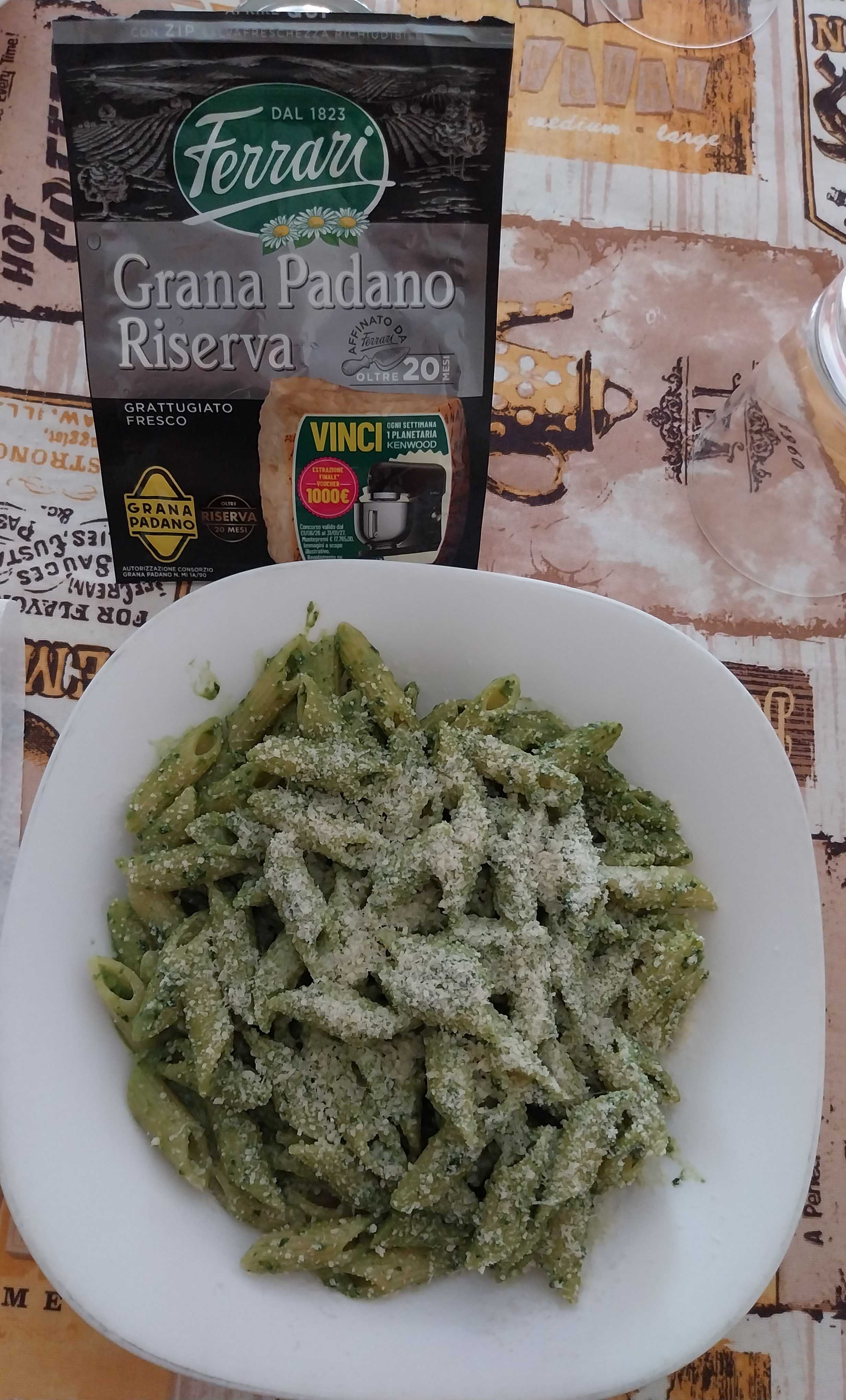 Penne rigate al pesto
