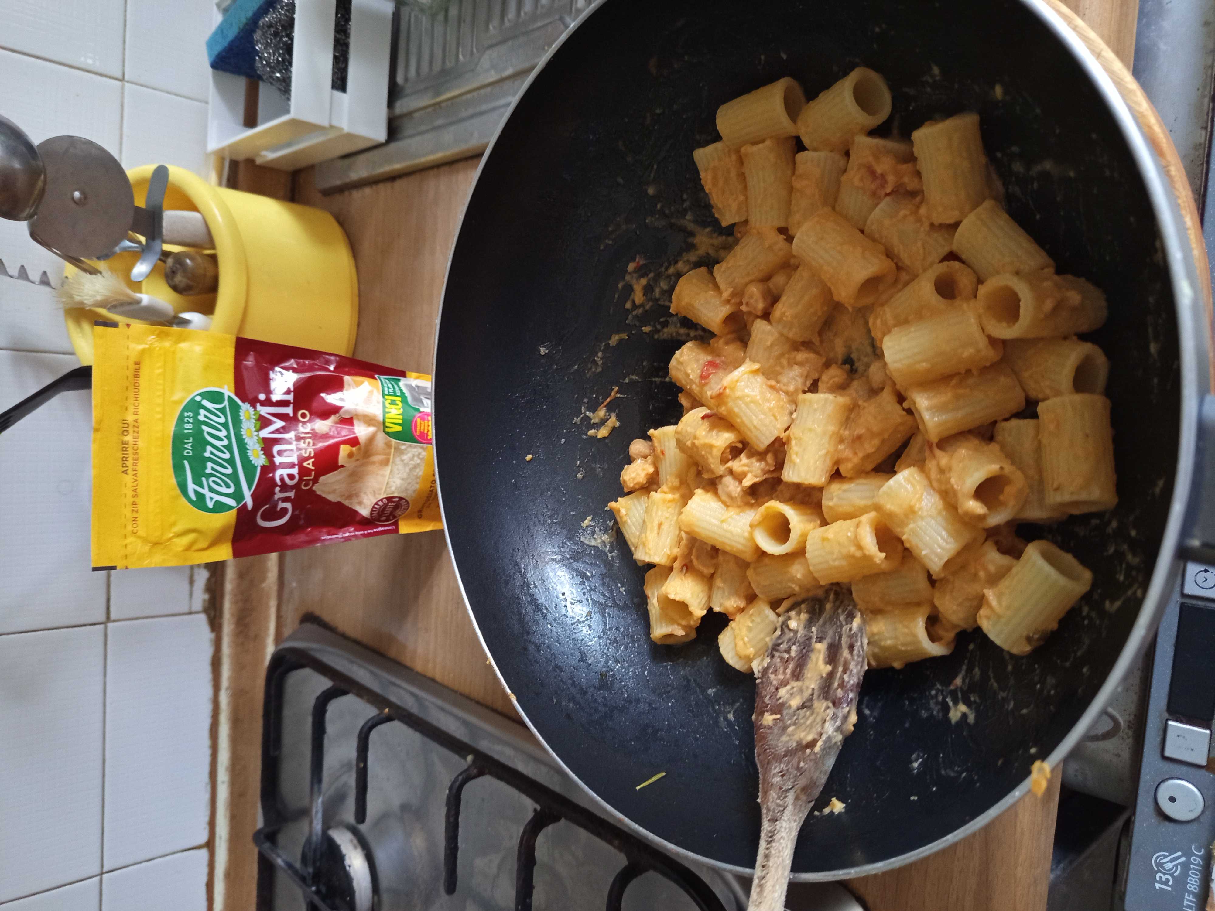 Pasta ceciosa