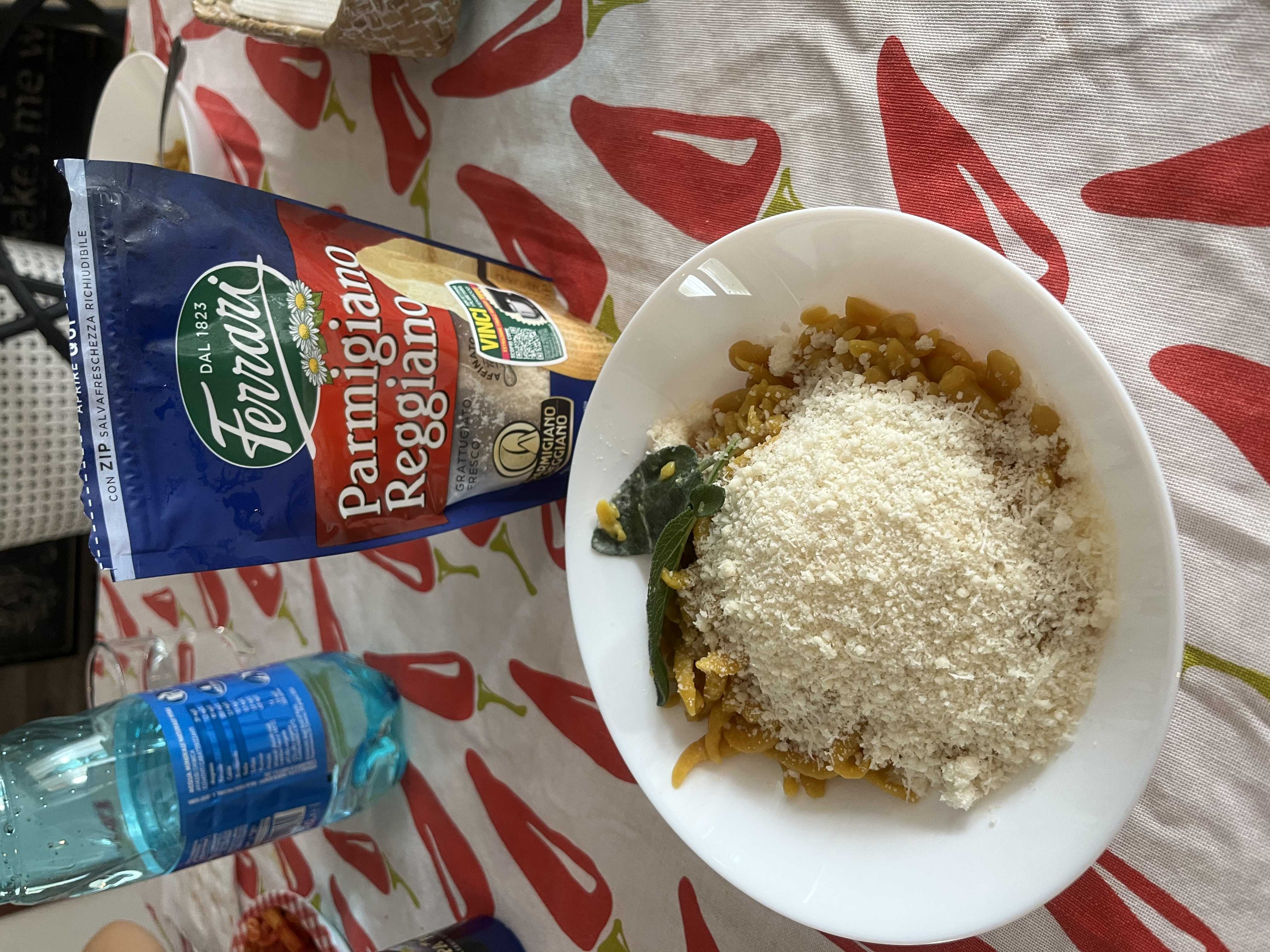 Spatzle al parmigiano