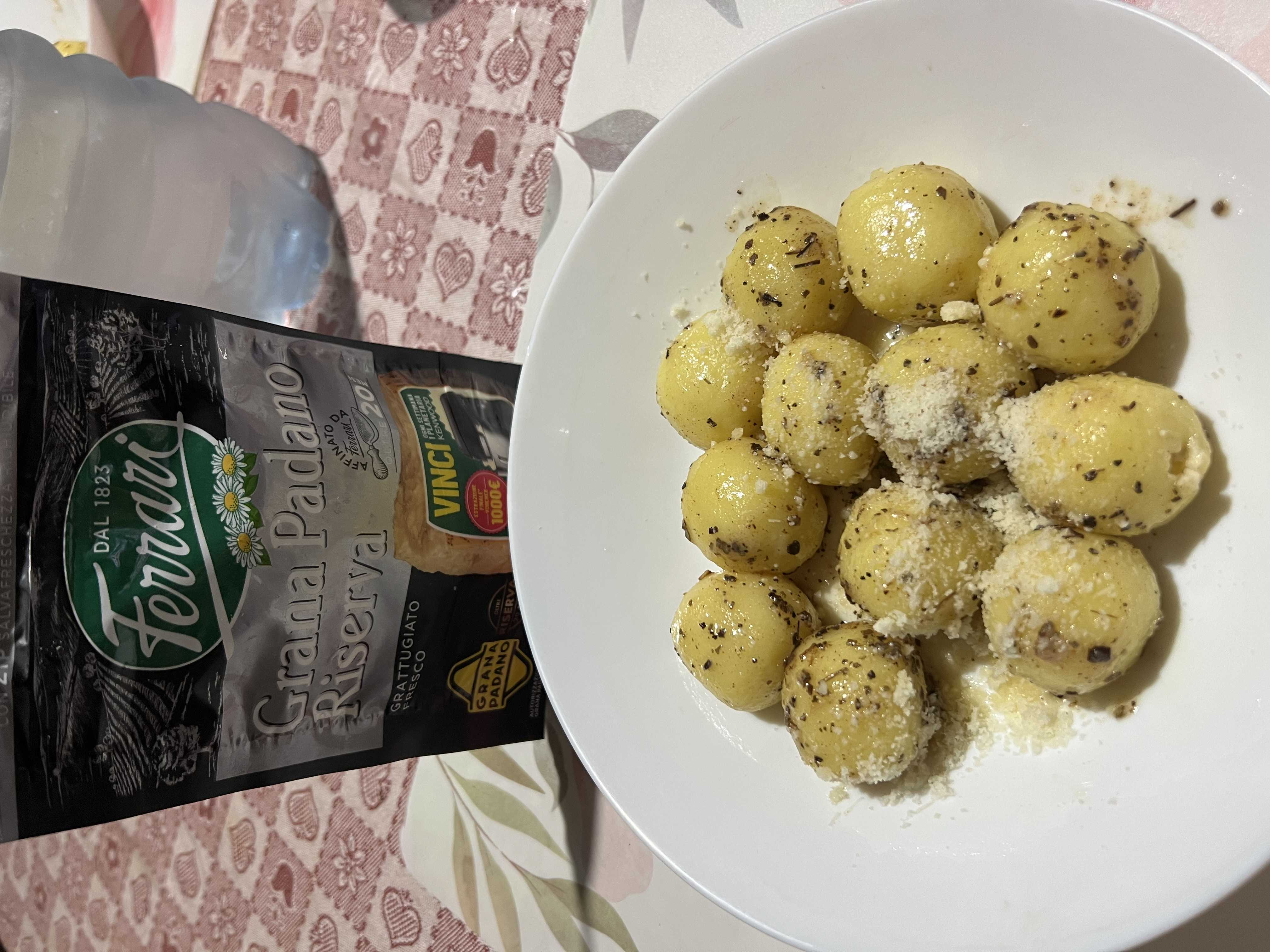 Gnocchi ripiengrana padano