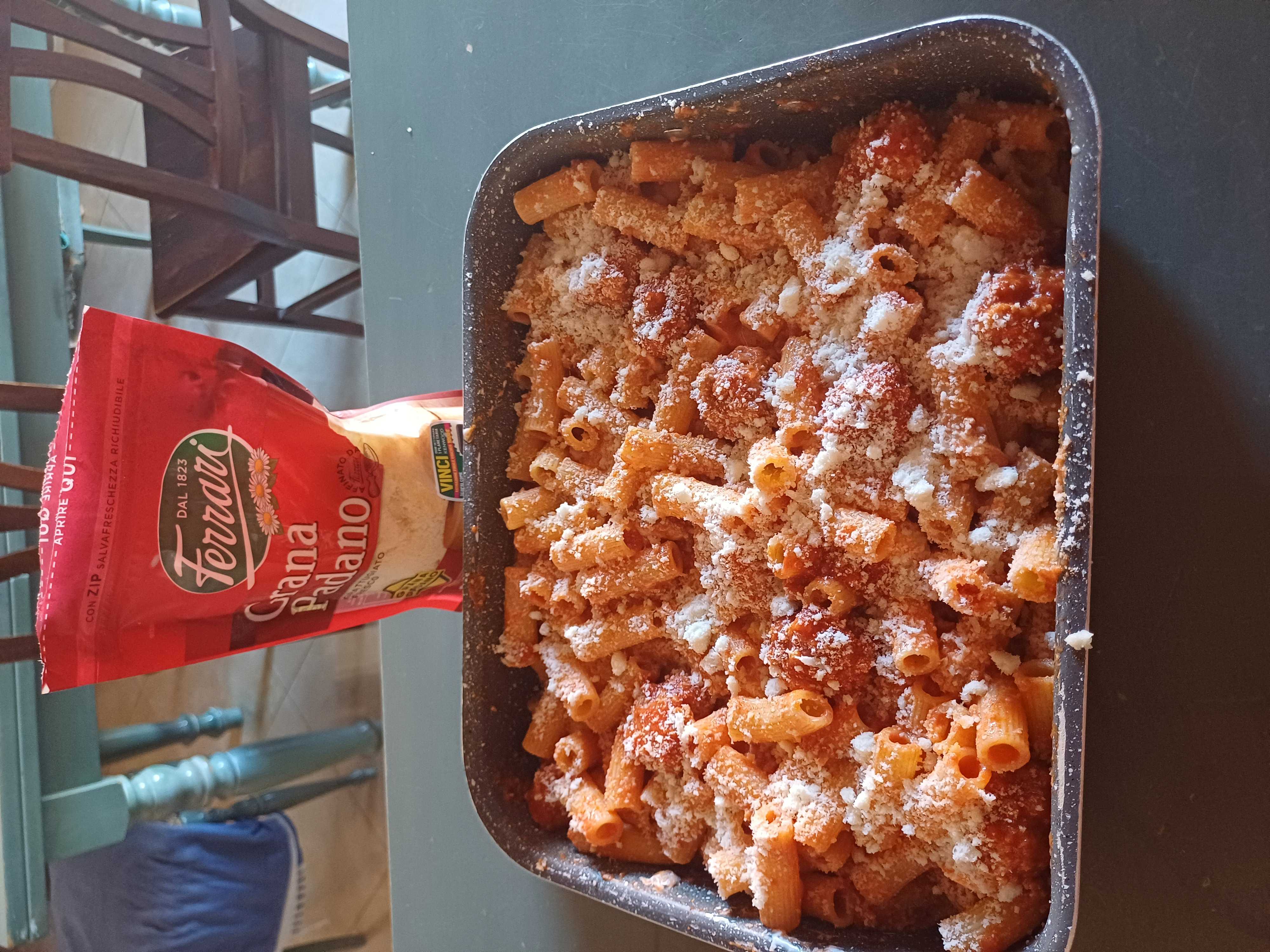 Pasta al forno con polpettine