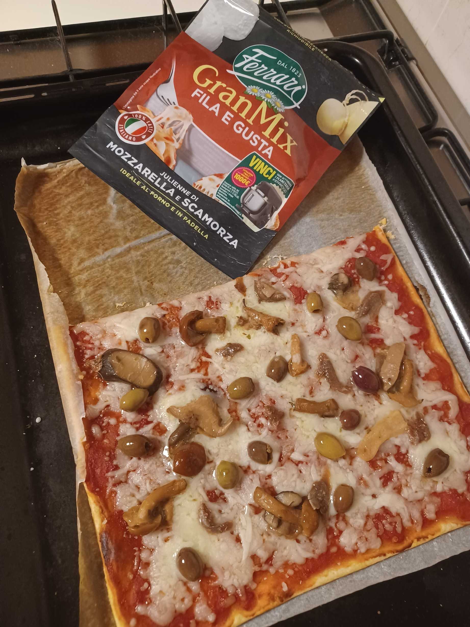 Pizza di sfoglia