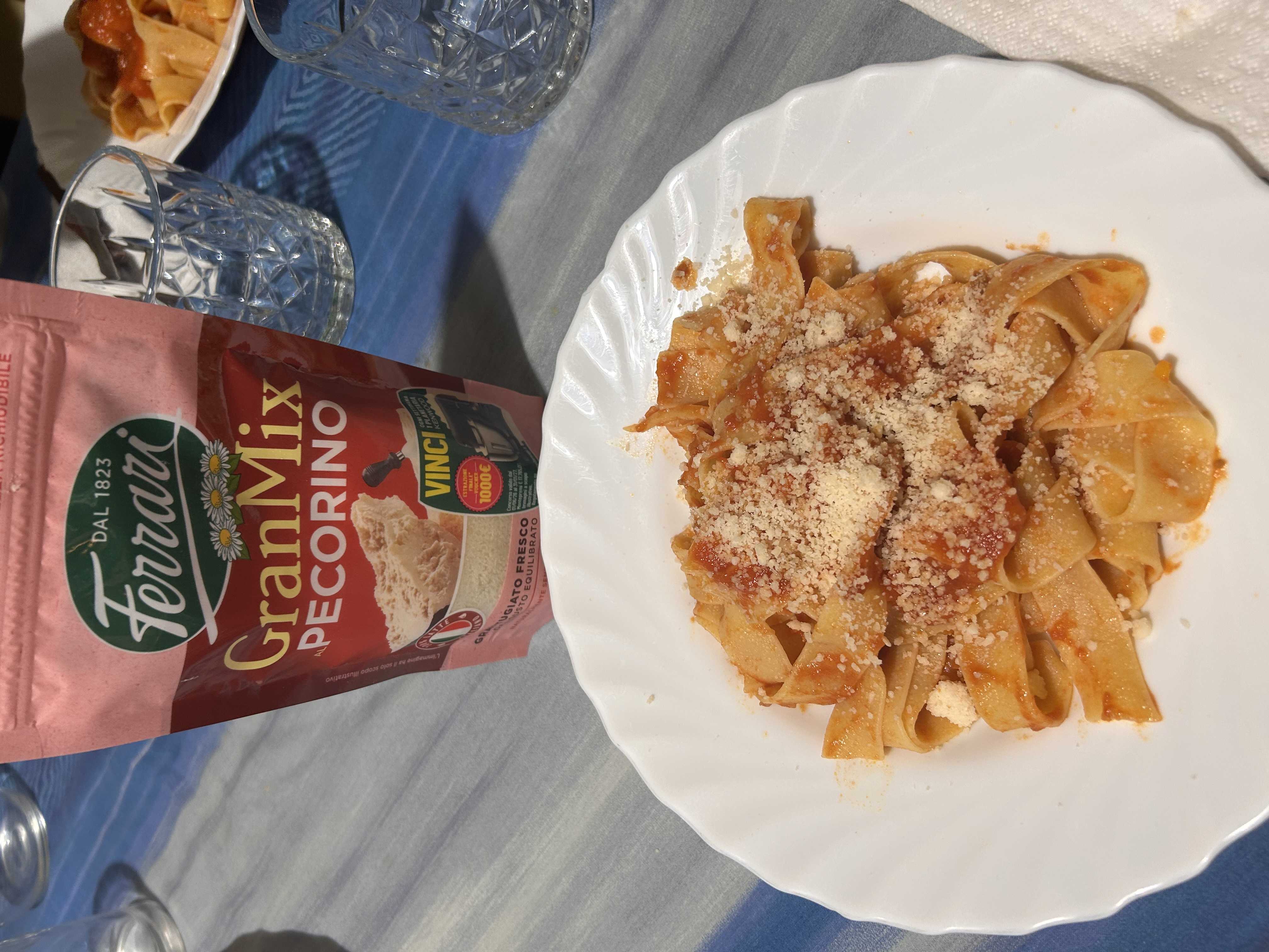 Pappardelle al ragù.