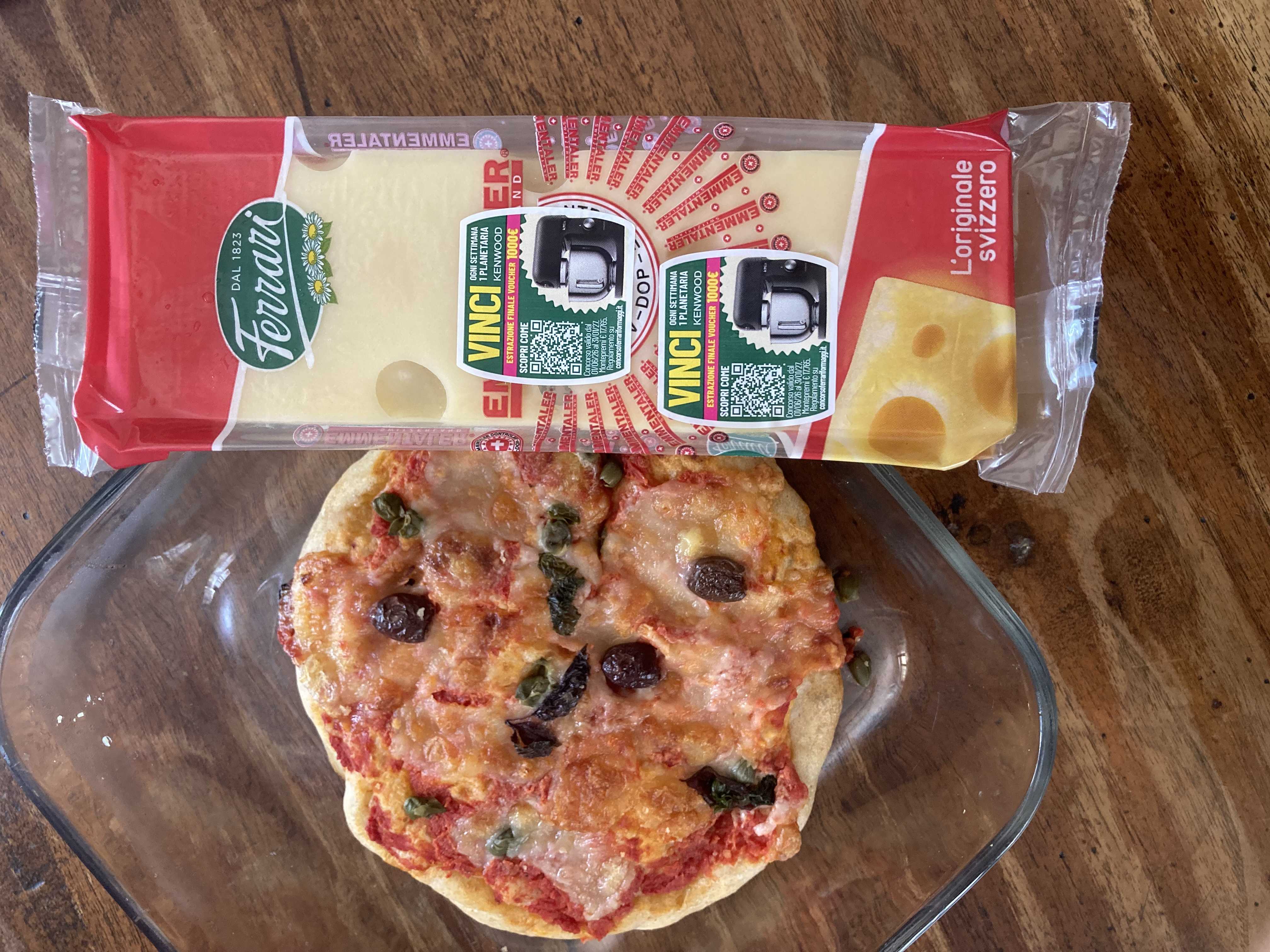 Pizza con Emmentaler