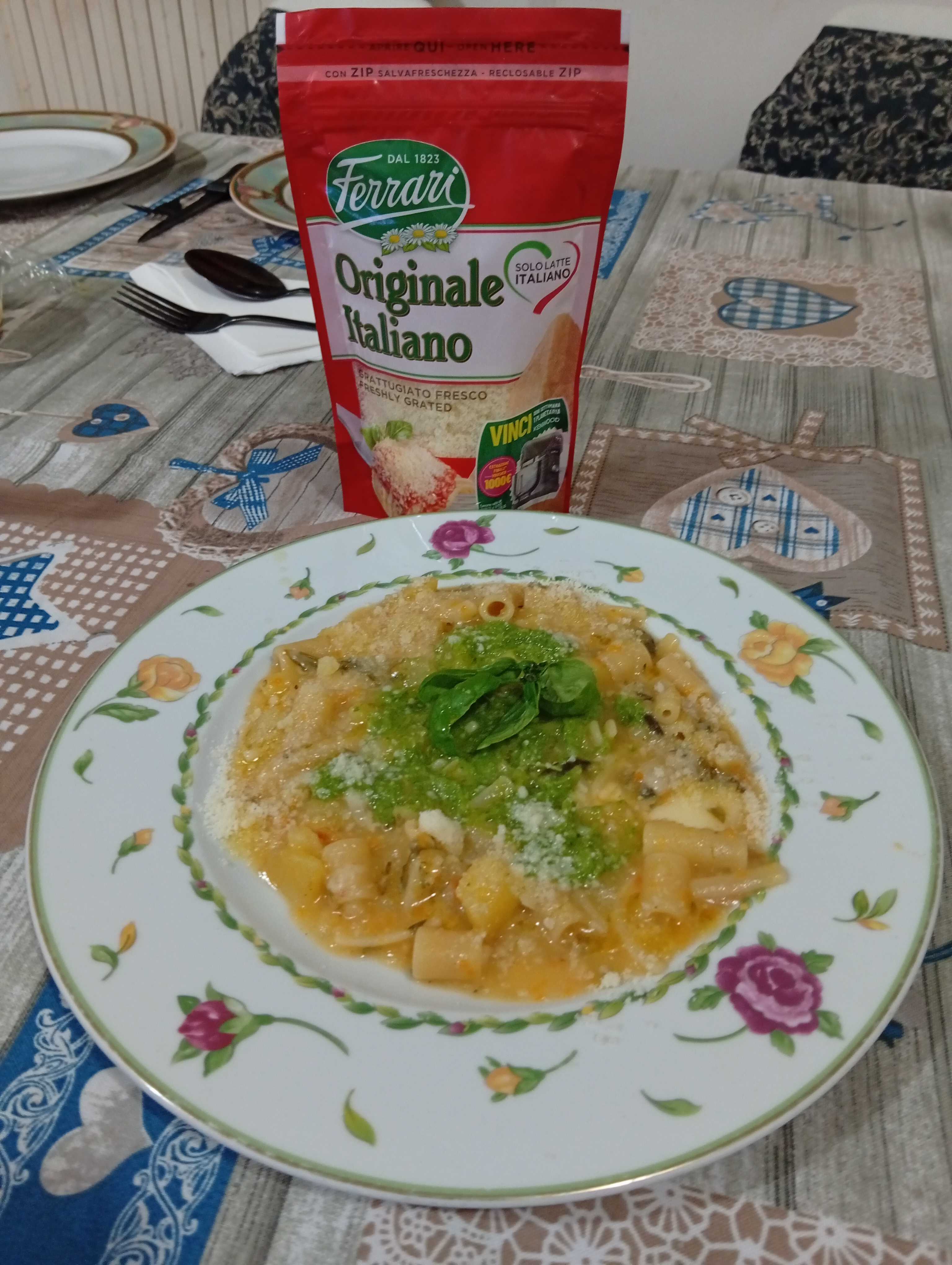 Pasta patate provola in crema