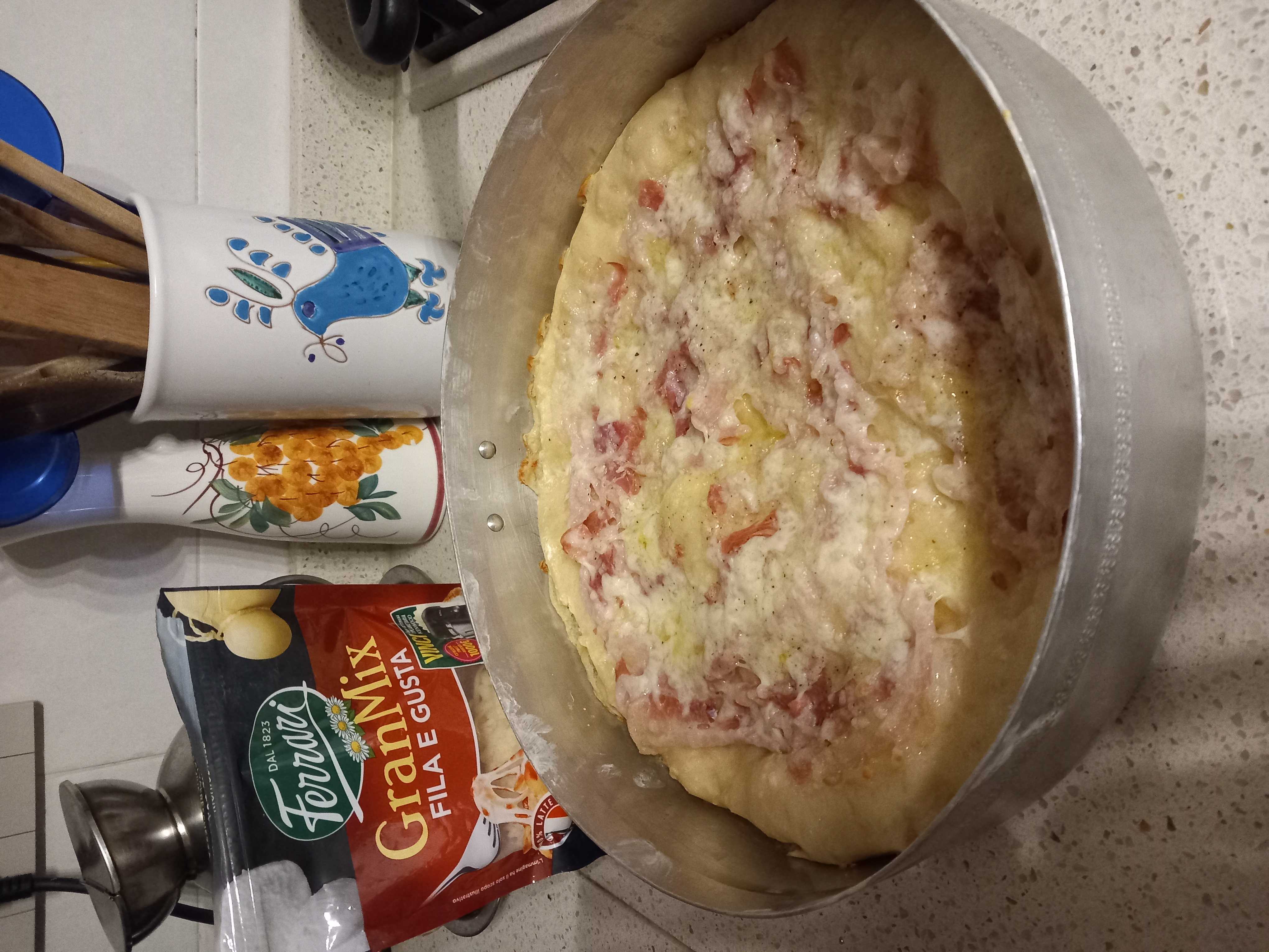 Pizza pancetta formaggio