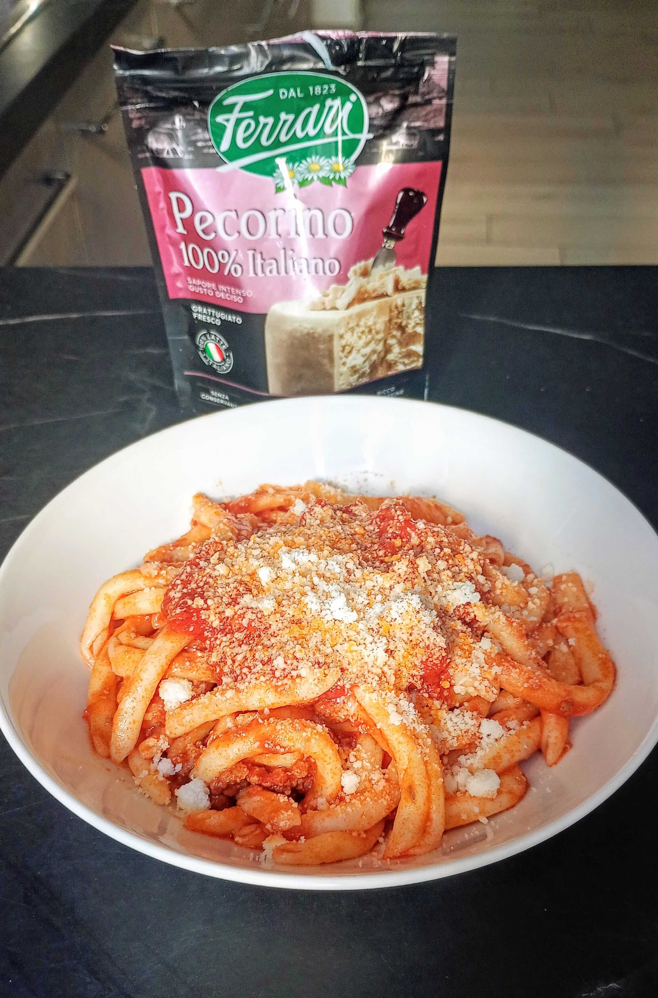 Fusilli con ragù di manzo.