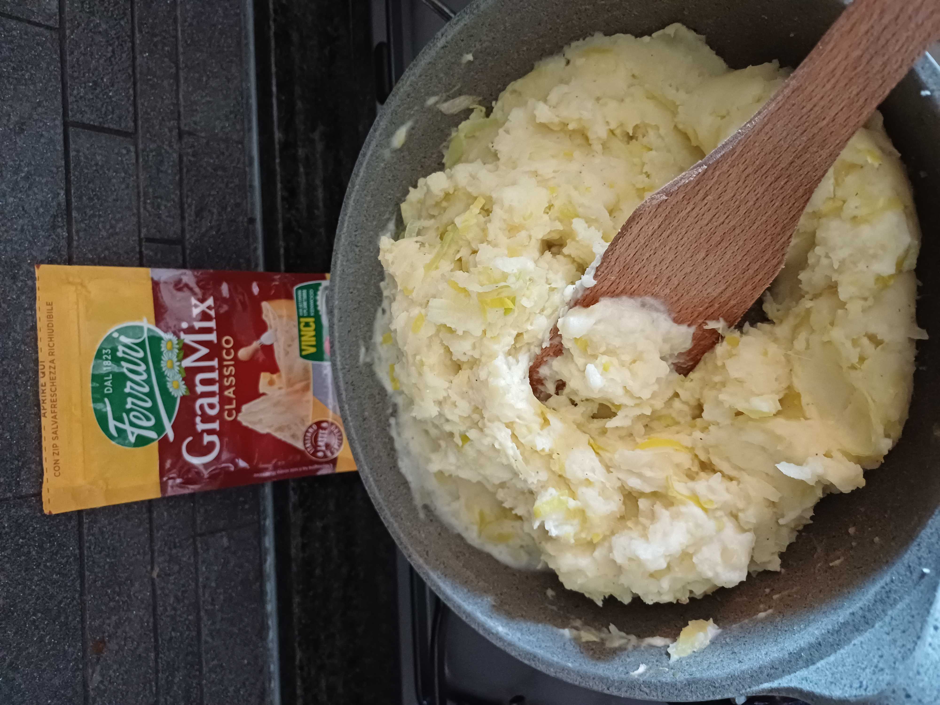 Torta patate e porri